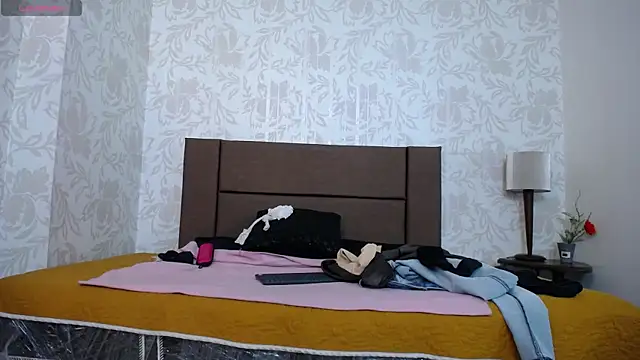 Ava Raye online show from April 23, 6:54 pm