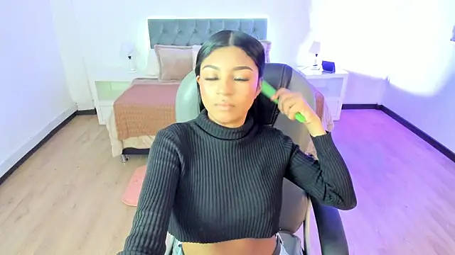 Sofia collen  online show from November 21, 8:33 pm