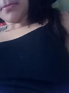 Snapshot of Cachorrinha2025 chatting on October 10, 4:39 am Cachorrinha2025 online show from October 10, 4:39 am