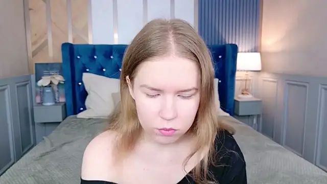 Alida Brice online show from April 21, 5:36 am