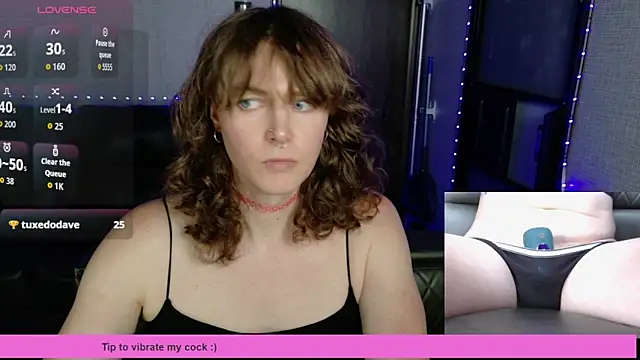 Snapshot of tsellieryder chatting on October 5, 3:22 am tsellieryder online show from October 5, 3:22 am