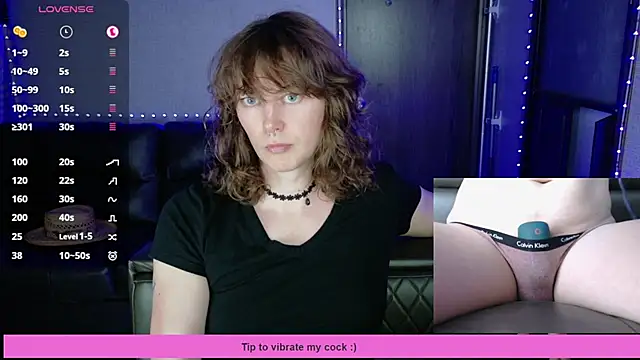 Snapshot of tsellieryder chatting on October 7, 12:04 am tsellieryder online show from October 7, 12:04 am