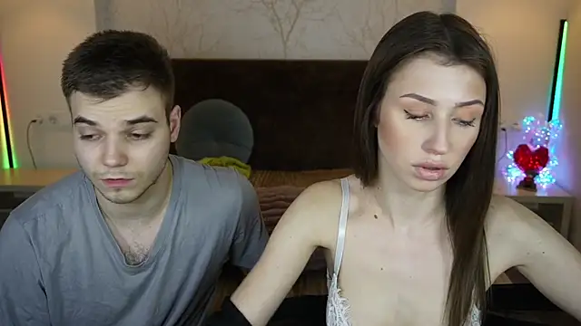 Vikki George online show from October 10, 11:31 pm