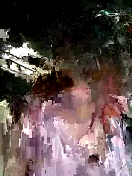 Luyen004 online show from May 5, 10:46 pm