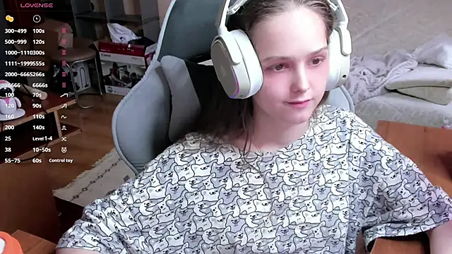 SharybbFace online show from April 24, 3:15 pm