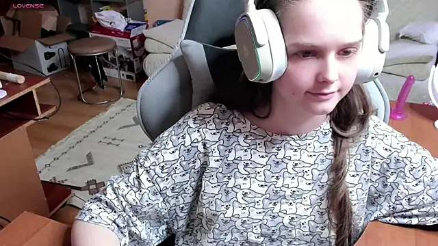 SharybbFace online show from April 28, 3:05 pm