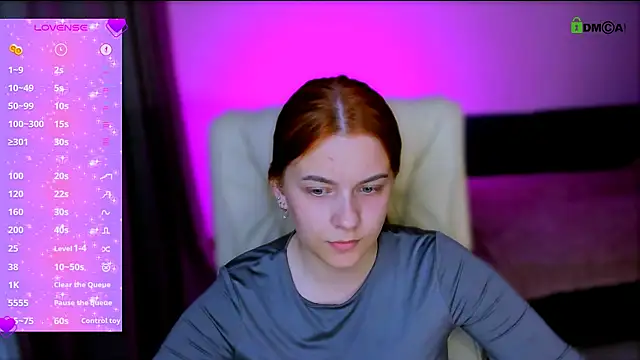 red  dizzy online show from October 14, 8:44 pm