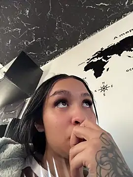 Isabella-Teen online show from April 21, 2:57 pm