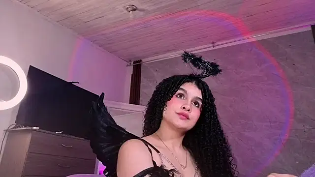missvaneblake online show from August 3, 12:22 pm