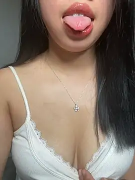 Rose-babyx online show from June 5, 2:37 am