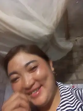 Snapshot of Siathong chatting on September 15, 2:25 pm Siathong online show from September 15, 2:25 pm