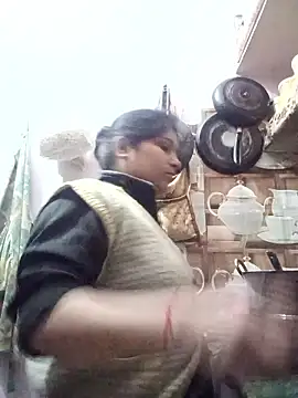 aliya-jaan71 online show from January 15, 10:10 am