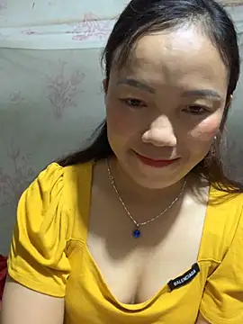 Snapshot of _losrt_cherry_ chatting on October 13, 7:55 am losrt cherry online show from October 13, 7:55 am