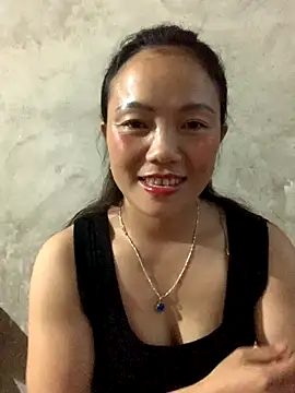 Snapshot of _losrt_cherry_ chatting on October 2, 10:42 am losrt cherry online show from October 2, 10:42 am