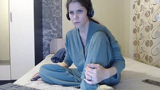 AdeleInfinity online show from October 7, 12:53 pm