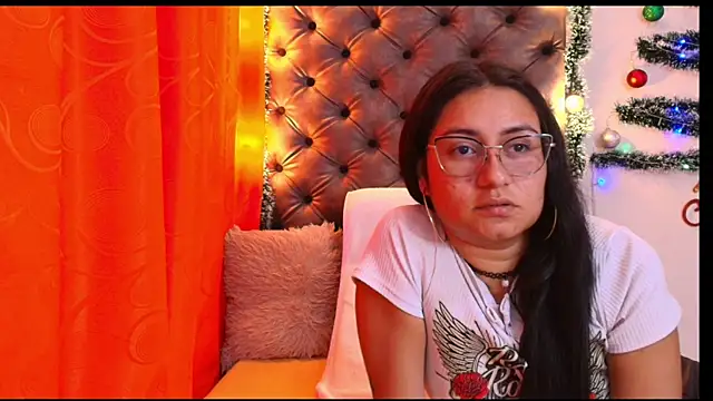 Luna021 1 online show from December 22, 7:39 pm