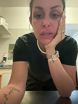 ainaht online show from April 21, 7:59 am