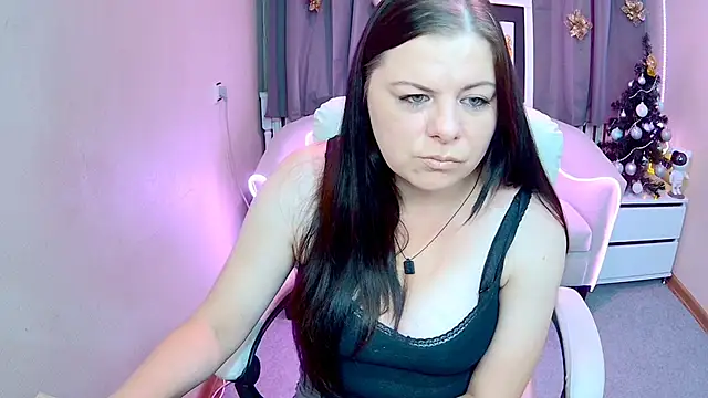 BritneyRaine online show from November 27, 1:03 pm