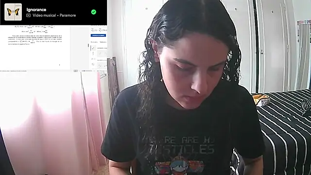 Snapshot of irisstorm chatting on September 17, 1:53 pm irisstorm online show from September 17, 1:53 pm