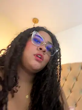 Snapshot of Dakota__Luxx00 chatting on September 26, 3:59 am Dakota Luxx00 online show from September 26, 3:59 am