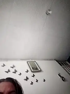 LaraStons online show from September 28, 4:41 am