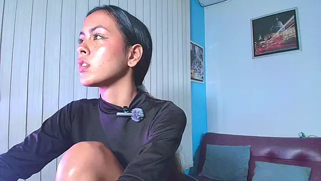 Susy spark online show from April 27, 11:57 pm