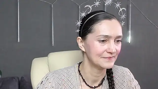 TayaFinch online show from April 23, 12:29 pm