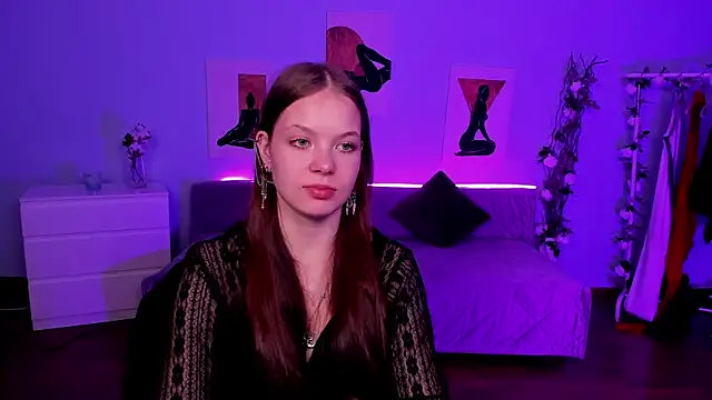 BetsyKiss online show from April 24, 5:16 pm