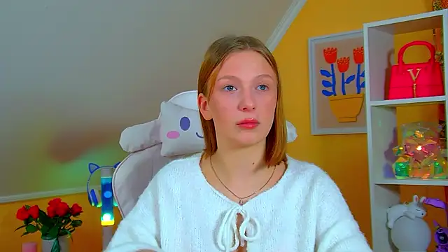 BeatriceBinoche online show from April 3, 6:28 pm