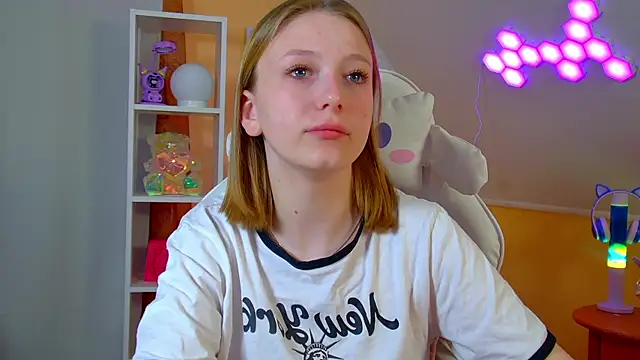 BeatriceBinoche online show from April 28, 6:34 pm