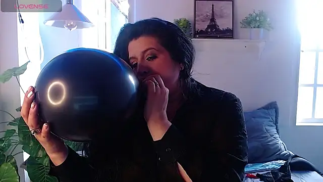 Andrea secret  online show from April 20, 6:11 pm