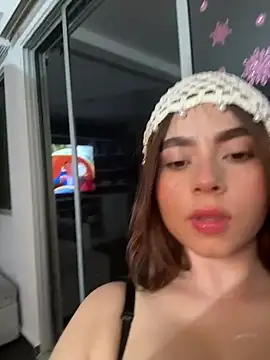 charlote rossee online show from May 11, 5:53 am