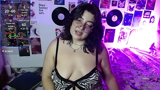 Roxy f w online show from August 7, 4:52 am