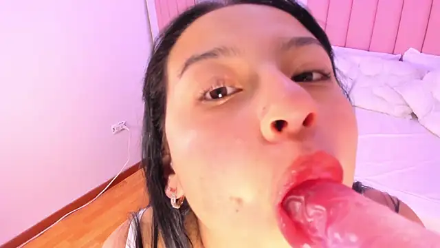 Amy Ferreira online show from November 3, 3:21 am