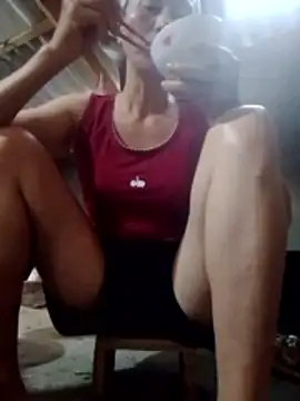 donna-bae online show from April 10, 11:22 pm