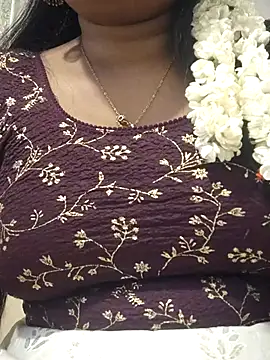 TAMIL AMMUKUTTYY online show from February 25, 6:50 pm