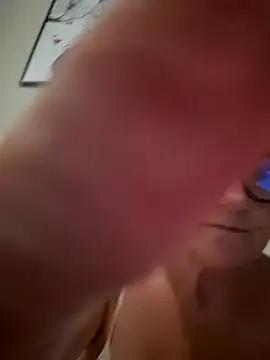 Snapshot of LadyLuxe_xx chatting on October 1, 10:31 am LadyLuxe xx online show from October 1, 10:31 am