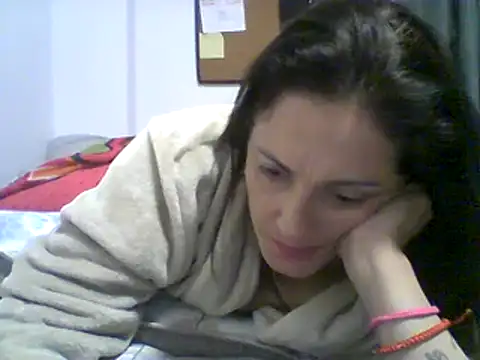 dulcefanny online show from May 12, 1:47 am