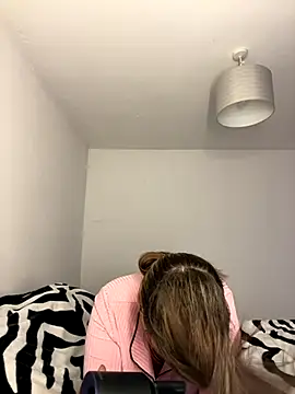 Snapshot of QueenStacyxox chatting on October 12, 11:34 am QueenStacyxox online show from October 12, 11:34 am