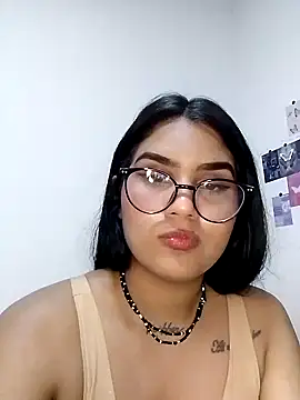 Renata Zoe online show from September 29, 2:05 am