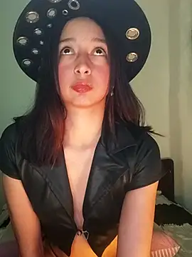 Vale stone  online show from October 14, 5:54 am