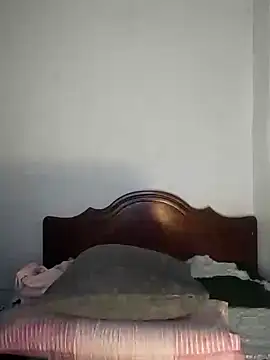 Vale stone  online show from October 13, 5:43 am