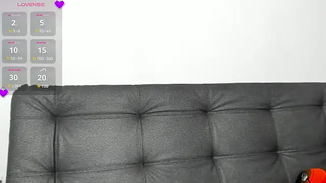 Cherrysweetyx online show from April 13, 1:23 pm