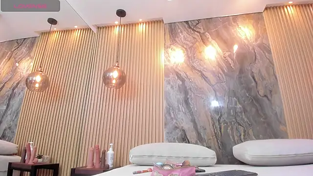 grace daviss online show from October 3, 10:53 am