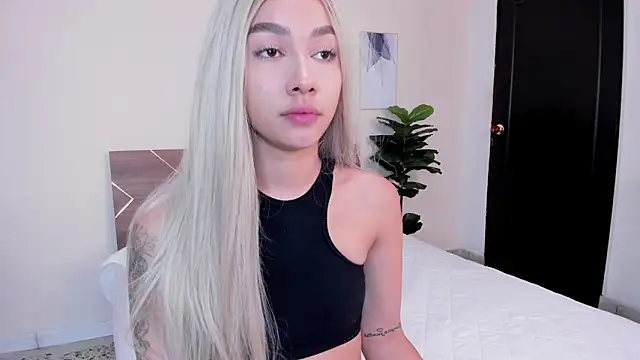 SofiaClarkson online show from September 18, 12:37 pm