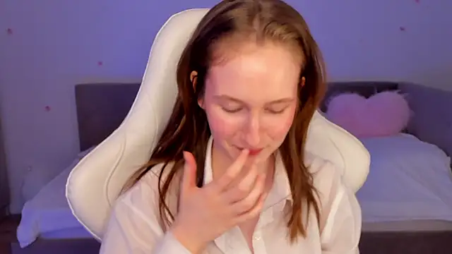 CrystalSoul  online show from November 23, 9:38 pm