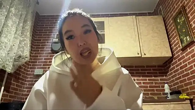 EmmaLeexth online show from November 20, 3:57 pm