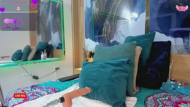 Anabacker01 online show from April 26, 1:42 pm