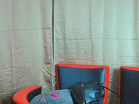 Selenegomezz online show from January 16, 8:16 pm