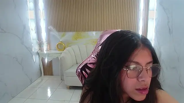 Snapshot of medusa11_s chatting on October 16, 8:33 pm medusa11 s online show from October 16, 8:33 pm